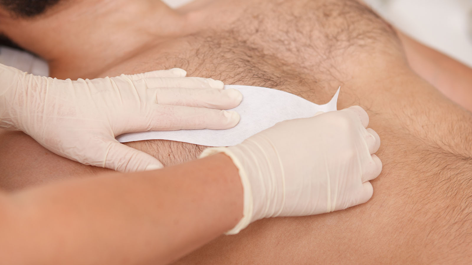 Waxen Ontharen voor mannen bij Bodyland